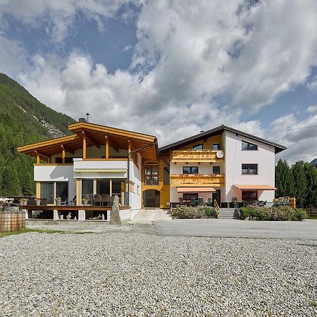 Villa Haus Frieda à Längenfeld Extérieur photo